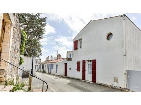 vente maison à saint-gilles-croix-de-vie (85800) : à vendre / 70m² saint-gilles-croix-de-v