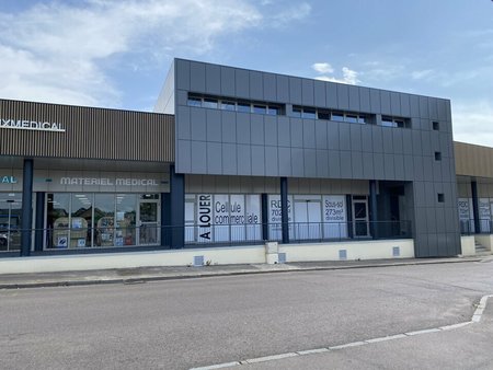 location de local commercial de 817 m² à luxeuil-les-bains - 70300