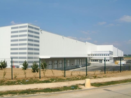 location de local commercial de 8 400 m² à savigny-sur-clairis - 89150
