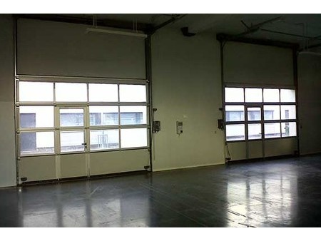 location d'entrepôt de 318 m² à alençon - 61000