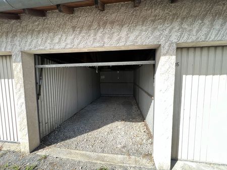 location de garage 14 m2