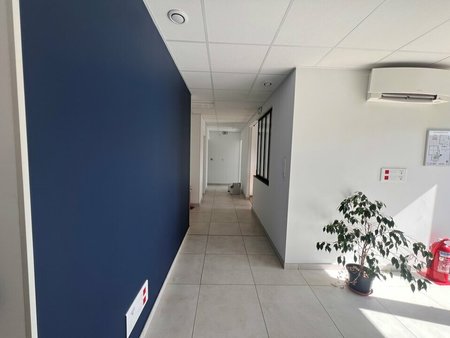 location de bureau de 498 m² à joué-lès-tours - 37300