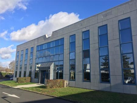location de bureau de 426 m² à saint-herblain - 44800