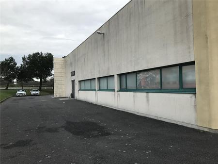 location d'entrepôt de 266 m² à la baule-escoublac - 44500