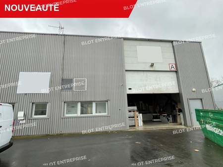 location d'entrepôt de 380 m² à sorinières - 44840
