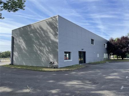 location d'entrepôt de 450 m² à nantes - 44000