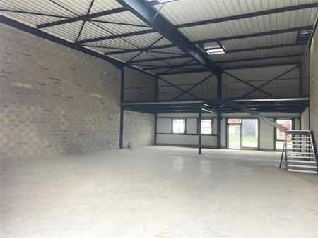 location d'entrepôt de 322 m² à obernai - 67210