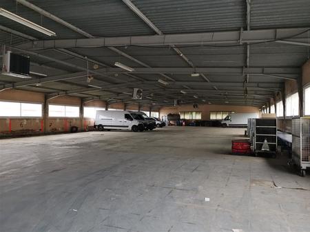 location d'entrepôt de 1 770 m² à pleudihen-sur-rance - 22690