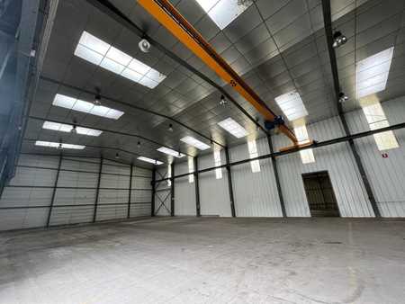 location d'entrepôt de 1 332 m² à rennes - 35000
