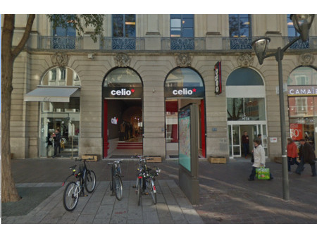 location de local commercial de 675 m² à mulhouse - 68100