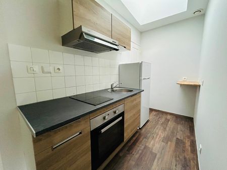 location appartement  28.5 m² t-1 à châtellerault  421 €