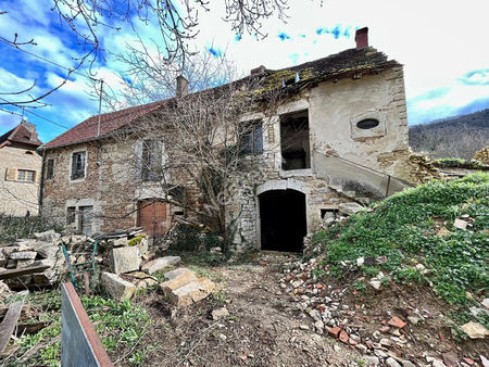 ancien bâtiment vigneron à restaurer avec un cu positif pour projet de 2 lots