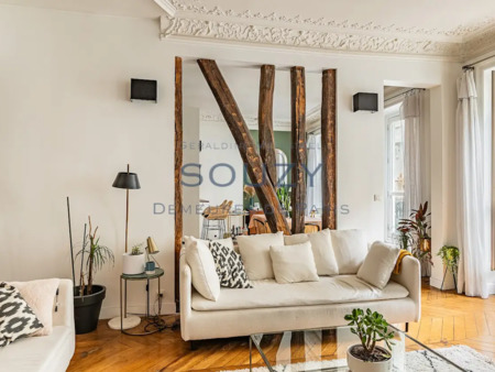 appartement de prestige en vente à paris 9e : exclusivité – classique – balcon – belle hau