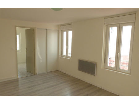 location appartement 1 pièce 25 m² marmande (47200)