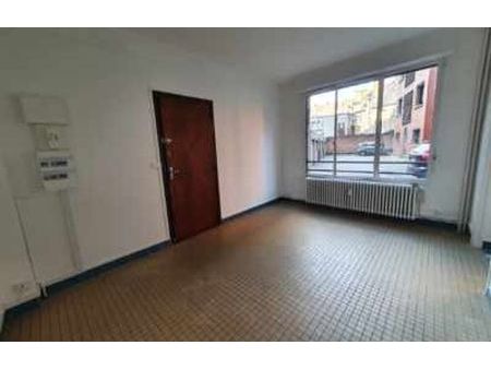 location appartement 1 pièce 25 m² valenciennes (59300)