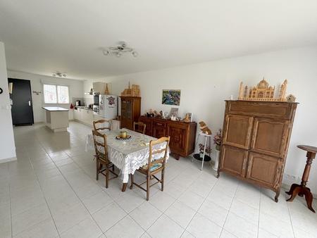vente maison à saint-étienne-de-montluc (44360) : à vendre / 66m² saint-étienne-de-montluc