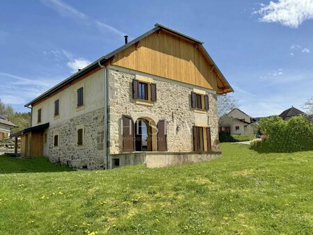 ferme rénovée axe annecy genève