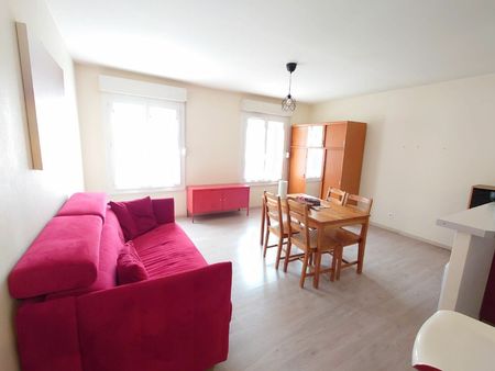 location appartement  30.04 m² t-1 à émerainville  686 €