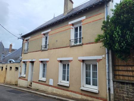 maison de ville restaurée - région perche vendômois- moins 2h sud paris- 25 mn tgv vendôme
