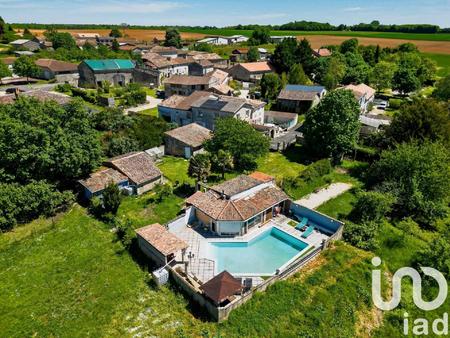vente maison piscine à saint-martin-du-clocher (16700) : à vendre piscine / 106m² saint-ma