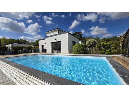 vente maison piscine à rédené (29300) : à vendre piscine / 160m² rédené