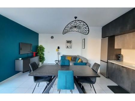 location appartement 4 pièces 103 m² montpellier (34070)