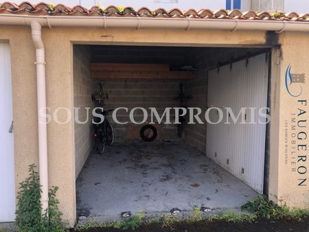 en vente garage-parking 14 m² – 38 600 € |les sables-d'olonne