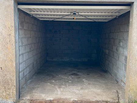garage box 12 4m2