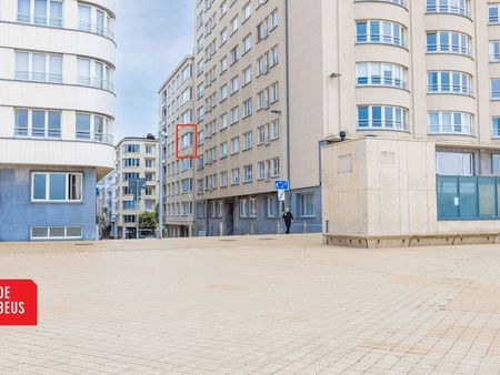 appartement à vendre à oostende € 375.000 (kpivk) - immo de beus | zimmo