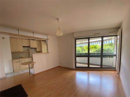 huningue - f2 meublé de 47.48 m² avec balcon