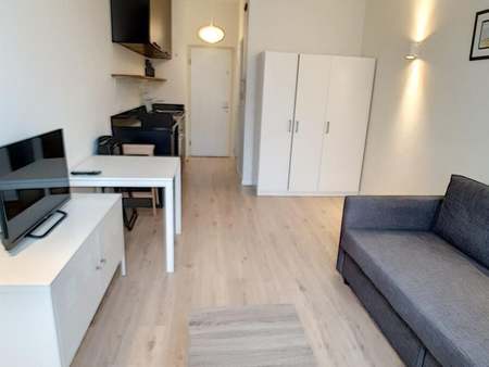 appartement à louer à ixelles € 725 (kpjir) - century 21 - molière | zimmo