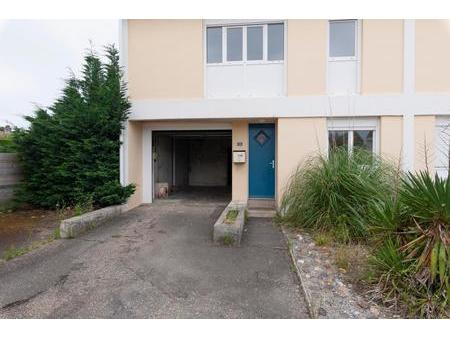 vente maison à saint-sever (40500) : à vendre / 106m² saint-sever