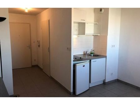 location appartement 1 pièce 19 m² montpellier (34000)