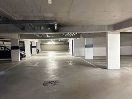 location parking sous-terrain