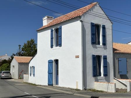 vente maison à noirmoutier-en-l'île (85330) : à vendre / 60m² noirmoutier-en-l'île