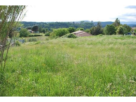 vente terrain à batir 1580 m²