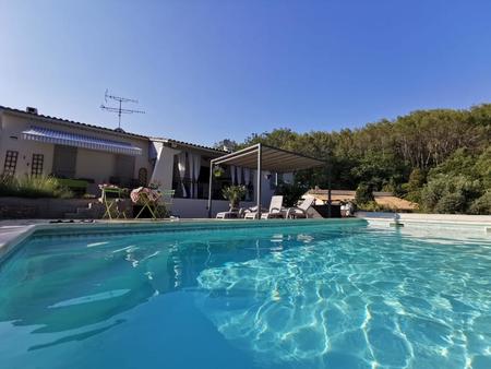 villa 6 pièces avec piscine en provence