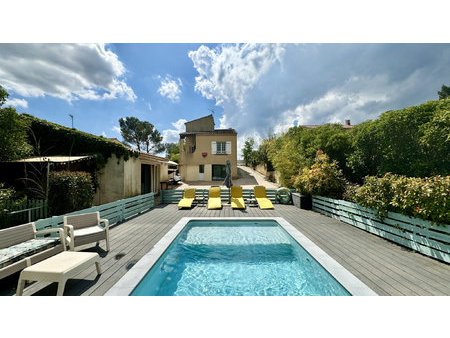 vedene - villa avec appartement indépendant et piscine
