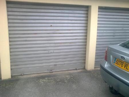 location garage box et parking à rezé (44400) : à louer / 12m² rezé