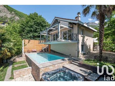 vente maison piscine à la tronche (38700) : à vendre piscine / 222m² la tronche