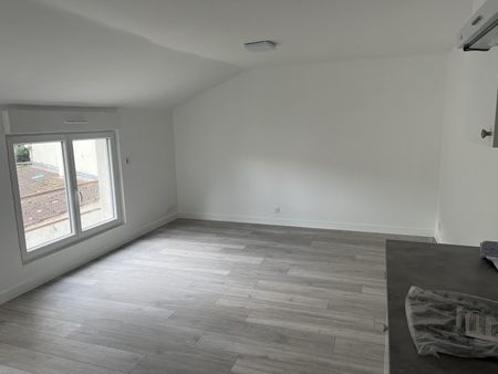 location appartement 1 pièce 20.16 m²