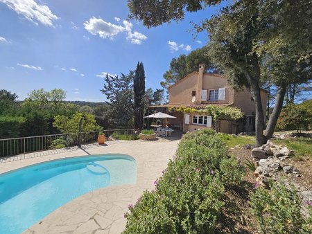provence - var: sfeervolle  ruime provençaalse villa in bastidestijl (5 sk  2 bk)  gerenov