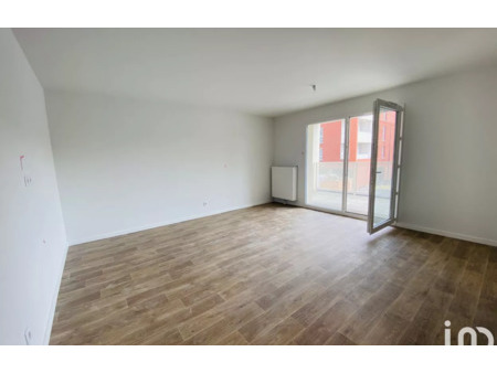 location appartement 3 pièces 60 m² roubaix (59100)