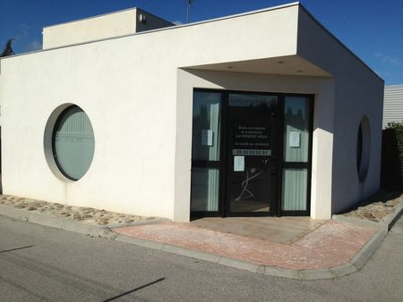 local commercial 52m²
