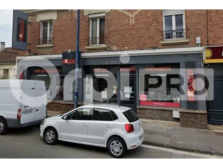 local commercial 139 m²