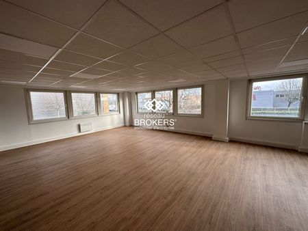 bureaux 95 m² aulnay-sous-bois