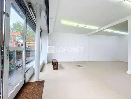 local commercial 59 m²