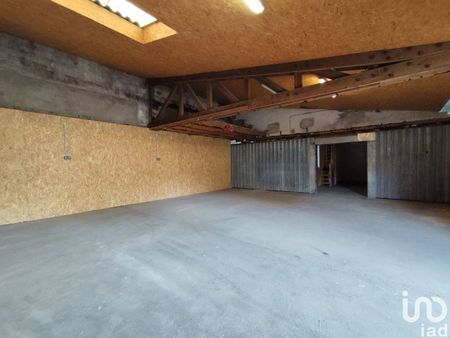loft/atelier/surface 145 m² mainvilliers