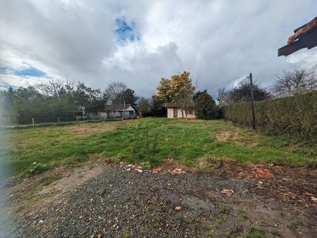 terrain 603 m² saint maixant