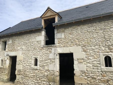 maison vigneronne en pierre à rénover sur terrain constructible
